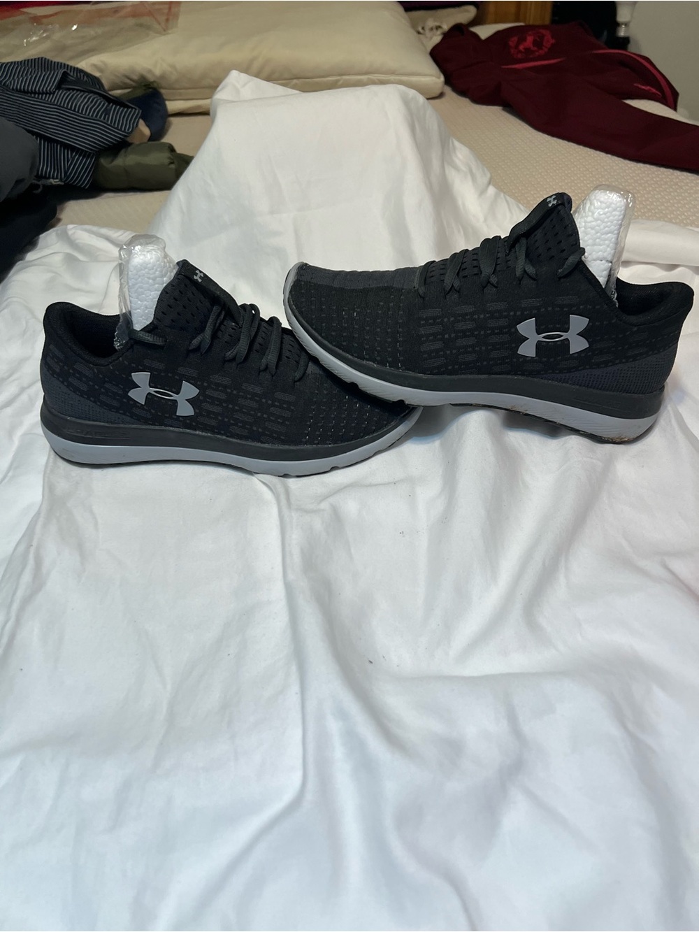 Under Armour Black Lightweight Training Shoes - Picture 3 of 5